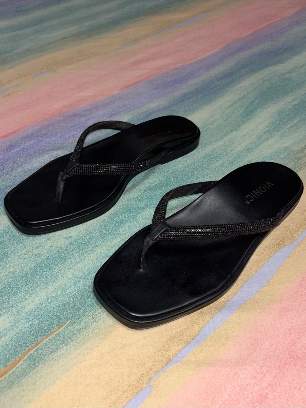 Vionic Vista Shine Sandals black size 8